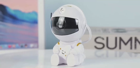 PROJEKTOR ASTRONAUT